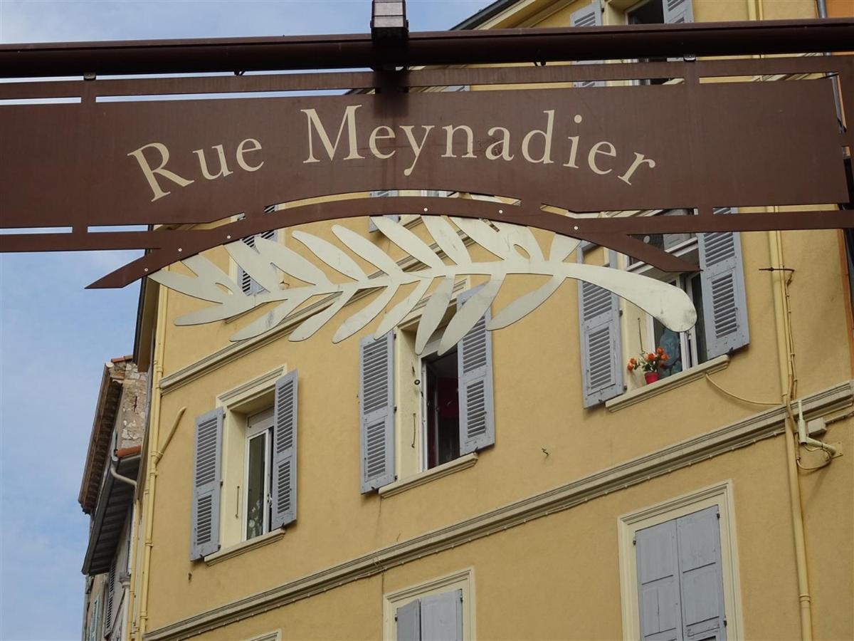 Apartment Rue St Antoine Cannes Exteriér fotografie